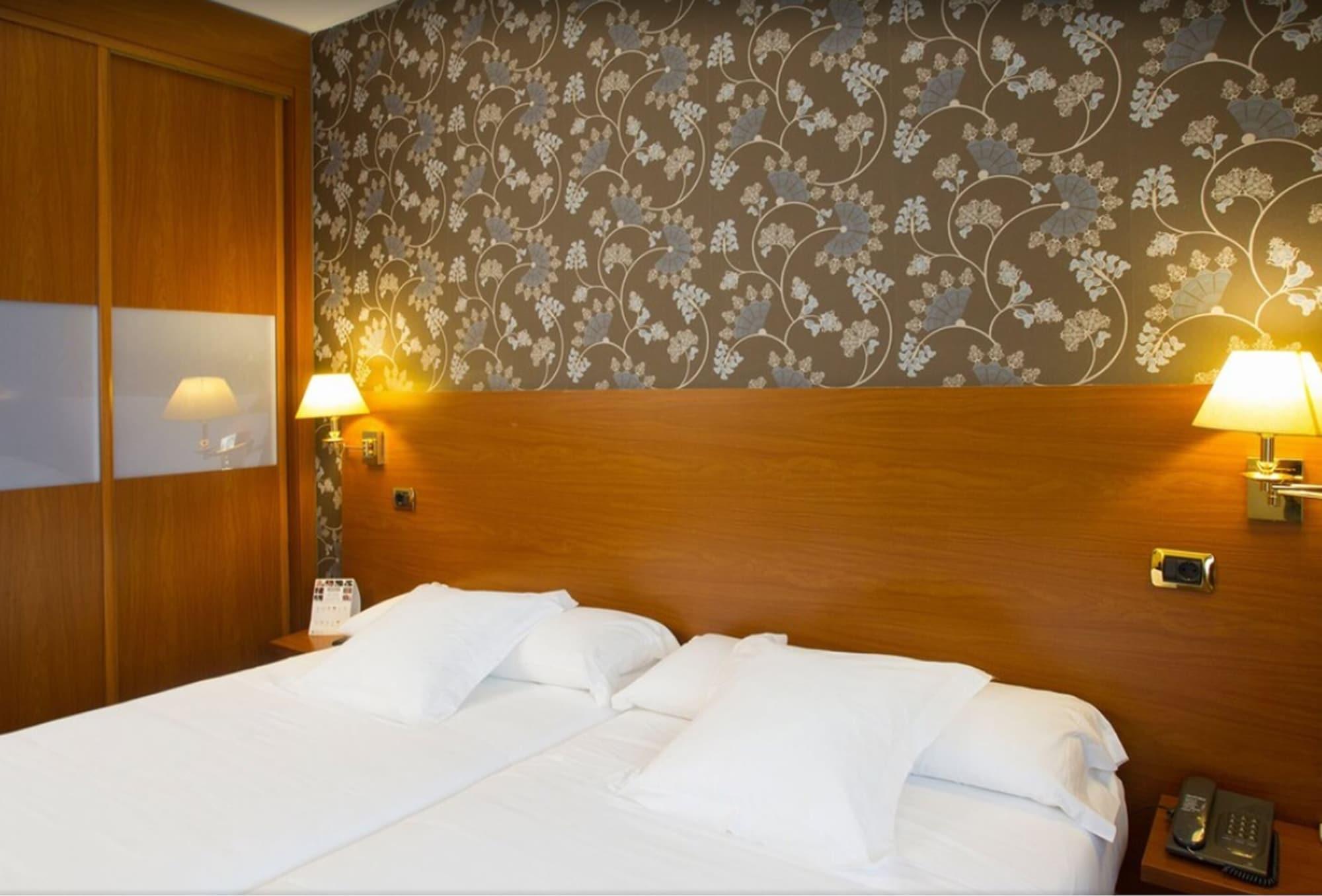 Oca Ipanema Hotel Vigo Exterior photo