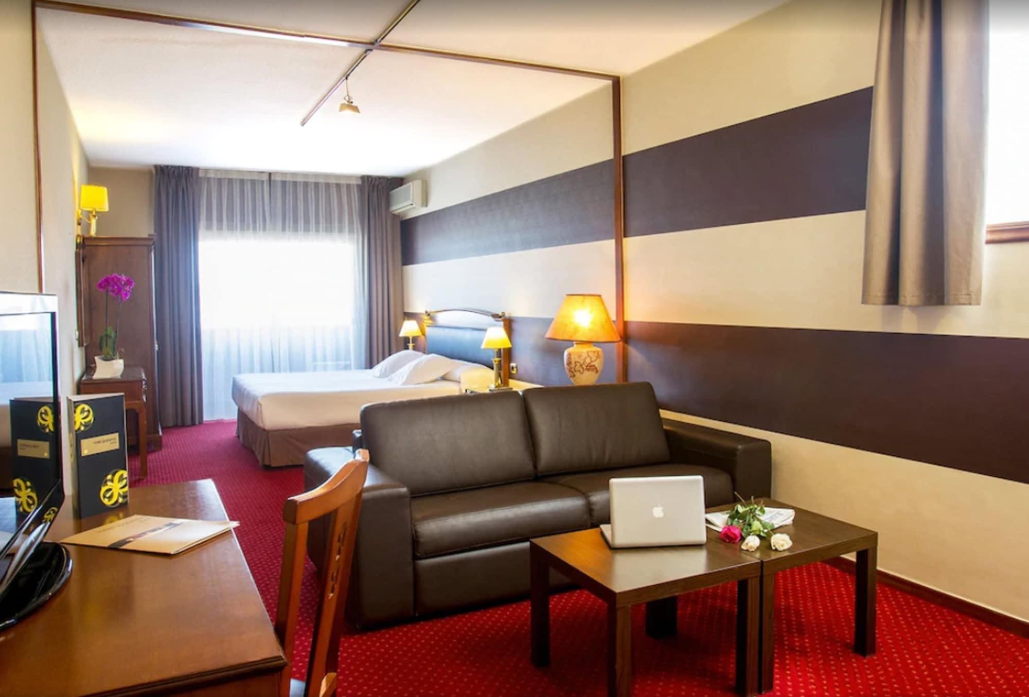 Oca Ipanema Hotel Vigo Exterior photo