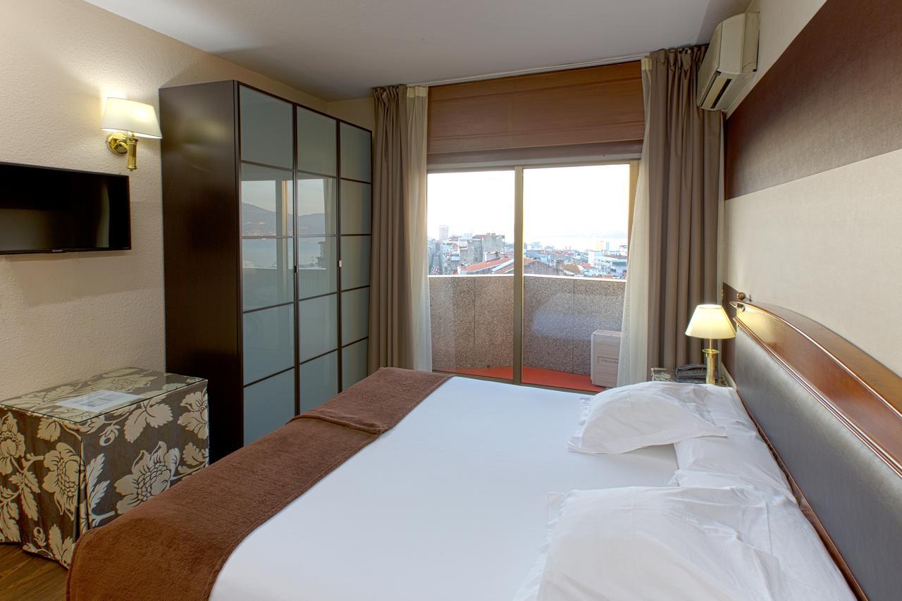 Oca Ipanema Hotel Vigo Exterior photo